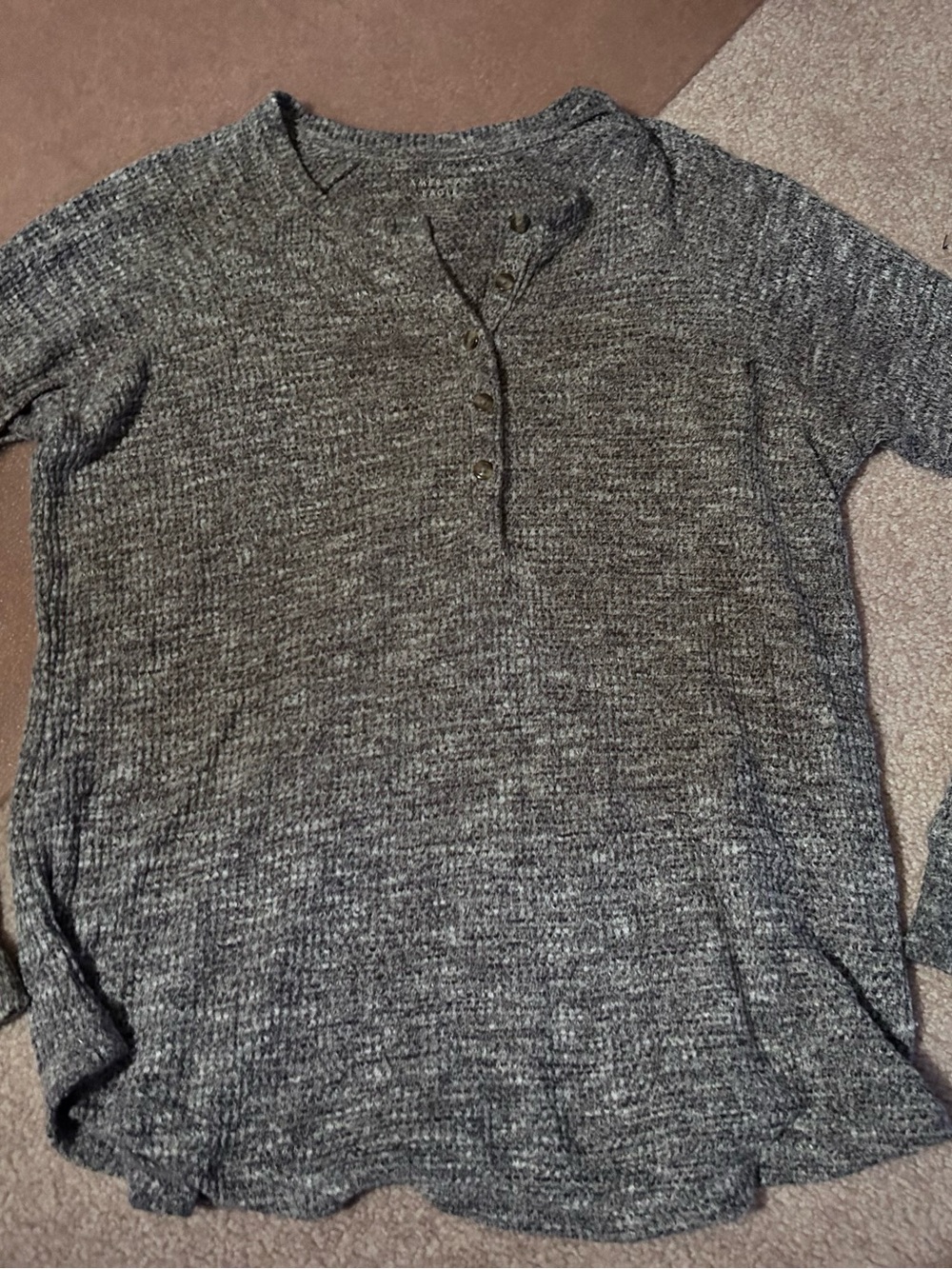 American Eagle Outfitters Gray Marled Henley Crewneck Sweater